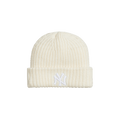 Kith & New Era For New York Yankees Knit Beanie 'Sandrift'
