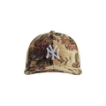 Kith x New Era For New York Yankees Tapestry Floral Waldorf Low Cap 'Highland'