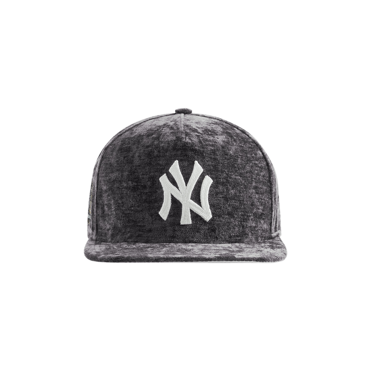 Kith & New Era For The New York Yankees Chenille 9Fifty A-Frame Snapback 'Fuel'